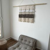 Mi proyecto del curso: Introducción al macramé: creación de un tapiz decorativo. Un progetto di Design di accessori, Artigianato, Interior design, Interior Design, Fiber Art, Macramè e Textile Design di Gabriela Gatti - 06.06.2023