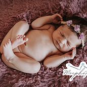 Mi proyecto del curso: Introducción a la fotografía newborn. Un progetto di Fotografia, Fotografia di ritratto, Fotografia in studio, Fotografia lifest, le e Fotografia di interni di Miriam Ortiz - 07.06.2023