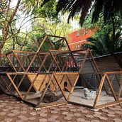 Chicken Itza. Design, Traditional illustration, Photograph, Architecture, Art Direction, Arts, Crafts, Furniture Design, Making, Industrial Design, Interior Architecture, L, scape Architecture, and Sculpture project by archiguru - 10.11.2022