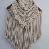 Mi proyecto del curso: Introducción al tapiz de macramé. Un progetto di Design di accessori, Artigianato, Fiber Art, Macramè e Textile Design di Azalea Martínez - 13.06.2023