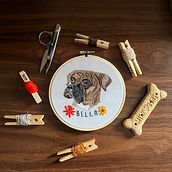Mi proyecto del curso: Retratos de mascotas: técnicas para bordar pelaje. Un progetto di Artigianato, Ricamo e Textile Design di Aisha Montalvo - 17.06.2023