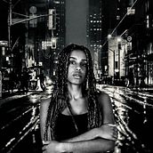 Mi proyecto del curso: La Fotografía de Sin City: del cómic a la pantalla. Un projet de Photographie, Conception d'éclairage, Postproduction photographique, Photographie de studio , et Photomontage de Raul Cascallares Devoto - 20.06.2023