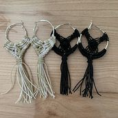 Earring. Arts, and Crafts project by Henriette Westerlaan - 06.21.2023
