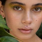 Retouching midtown skin.. Photograph, Post-production, and Photo Retouching project by ebouquets - 06.20.2023