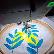 Il mio progetto del corso: Pattern botanici su quaderno da disegno (come ispirazione per il thread painting) . % mrroseo tarafından hazırlanan Geleneksel illüstras, on, Desen Tasarımı, Botanik İllüstras, on, Ve Eskiz defteri projesi - 06.26.2023