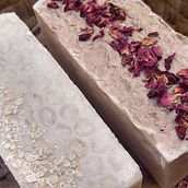 Jabones artesanales y Cosmética natural @moonsoap.gdl. Un progetto di Artigianato di gomezlunalyn - 25.06.2023