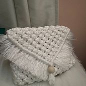 Mi proyecto del curso: Macramé para principiantes: explora el arte de los nudos. Accessor, Design, Arts, Crafts, Interior Design, Decoration, Fiber Arts, and Macramé project by Sabrina Alexander - 06.27.2023