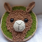 Mi proyecto del curso: Punch needle y crochet: crea personajes únicos. Arts, Crafts, To, Design, Embroider, Fiber Arts, DIY, Crochet, Punch Needle, and Textile Design project by myresvel - 06.29.2023