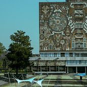 Biblioteca Central. Photograph, Photo Retouching, Digital Photograph, Photographic Composition, and Color Theor project by Mario Alberto Valencia Medina - 07.02.2023