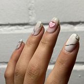 Mi proyecto del curso: Introducción al nail art. Design, Traditional illustration, Painting, and Decorative Painting project by Carolina Araya Berrocal - 06.13.2023