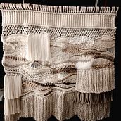 Mi proyecto del curso: Introducción al macramé: creación de un tapiz decorativo. Accessor, Design, Arts, Crafts, Interior Design, Decoration, Fiber Arts, Macramé, and Textile Design project by Solange Laet - 06.11.2023