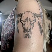 Meu projeto do curso: Tatuagem fine line: a sutileza da linha. Een project van Traditionele illustratie,  Tekening y  Tatoeageontwerp van Ana Cláudia - 10.07.2023
