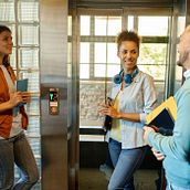 Elevating Efficiency: Save Energy and Reduce Costs with Energy-Efficient Passenger Lifts. Arquitetura projeto de John Mike - 10.07.2023