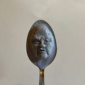 A Small Face on a Spoon. Un progetto di Artigianato, Character design e Scultura di Lydia Berube - 11.07.2023