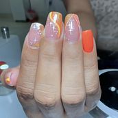 Mi proyecto del curso: Introducción al nail art. Un proyecto de Diseño, Ilustración tradicional, Pintura, Pattern Design y Pintura decorativa de Sandra Cadena Giraldo - 11.07.2023