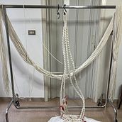 Il mio progetto del corso: Macramè: design e costruzione di una sedia a dondolo sospesa. Macramé, Furniture Design, and Making project by e_colaci24_1 - 07.12.2023