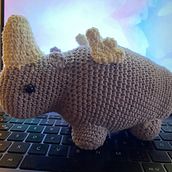 Mi proyecto del curso: Diseño y creación de amigurumis. Un progetto di Artigianato, Design di giocattoli, Fiber Art, DIY, Uncinetto, Amigurumi e Textile Design di Javiera González Medina - 13.07.2023