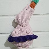 Mi proyecto del curso: Amigurumis: diseña y crea personajes en 2D. Accessor, Design, Arts, Crafts, Fiber Arts, Crochet, and Textile Design project by Andrea Sabando Menares - 07.15.2023