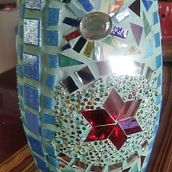 Mi Pecera iluminada proyecto del curso: Introducción al mosaico . Arts, Crafts, Decoration, Ceramics, and Fine Arts project by Eugenia Ríos - 04.24.2023
