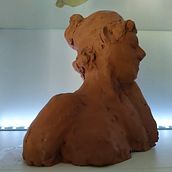 Mon projet du cours : Sculpture : modelage de l'argile et assemblage. Character Design, Arts, Crafts, Fine Arts, Sculpture, and Decorative Painting project by Dominique Arnaud-thuillier - 07.17.2023