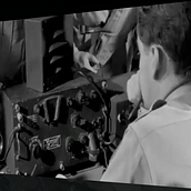 Video projection, old SF and Horror movies . Un progetto di Cinema, Video, Sound design, Stop motion e Scenografia di Pascal Cornée - 19.07.2023