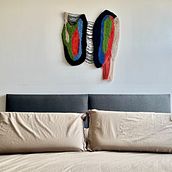 Mi proyecto del curso: Creación de tapices con pistola tufting, fieltrado y bordado. Design de acessórios, Artesanato, Bordado, Decoração de interiores, Interiores, Tecido, Punch needle, e Design têxtil projeto de Viviana Rojas - 21.07.2023