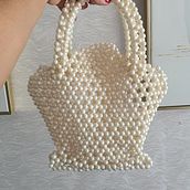 Mi proyecto del curso: Diseño y elaboración de bolsos con cuentas. Un progetto di Design, Design di accessori, Artigianato, Fashion design e Fiber Art di Julissa Martell Portes Senra - 21.07.2023