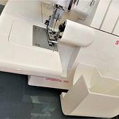 Cajón de residuos de remalladora Singer Ultralock. Design de produtos projeto de Fernando Segura - 02.10.2021