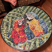My project for course: Introduction to Mosaic Artwork. Un proyecto de Artesanía, Diseño, creación de muebles					, Decoración de interiores, Cerámica y DIY de Dorene Uhrich - 25.07.2023