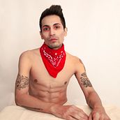 Mi proyecto del curso: Retratos artísticos: explora la edición fotográfica digital. Projekt z dziedziny Postprodukcja fotograficzna, Retuszowanie fotografii, Fotografia portretowa, Światło w fotografii, Fotografia c, frowa, Fotografia art, st i czna użytkownika Steven Ferreyra - 25.07.2023