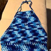 Top Halter talla XS. Arts, and Crafts project by yre1972@icloud.com Rodriguez - 07.28.2023