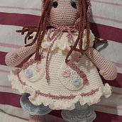 Mi proyecto del curso: Elaboración de muñecas amigurumi románticas. Een project van Craft, Speelgoedontwerp, Textiel, Haken, Amigurumi y Textielontwerp van camobo57 - 29.07.2023