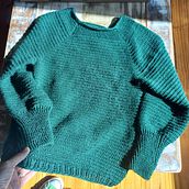 Mi proyecto del curso: Top-down: prendas a crochet de una sola pieza. Fashion Design, Fiber Arts, DIY, Crochet, and Textile Design project by Gabriela Dupuy - 08.05.2023