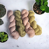 Lana con Tintes Naturales. Un proyecto de Teñido Textil y Telar de fperez777 - 31.07.2023
