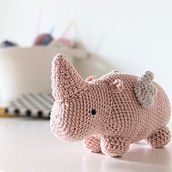 Meu projeto do curso: Design e criação de amigurumis. Arts, Crafts, To, Design, Fiber Arts, DIY, Crochet, Amigurumi, and Textile Design project by katym2511 - 12.28.2023
