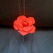 Mi proyecto del curso: Bordado stumpwork: crea adornos en 3D. Jewelr, Design, Embroider, and Textile Design project by Samantha Abarzúa - 08.06.2023