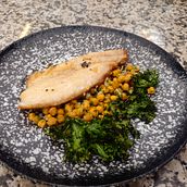 Mi proyecto del curso: Food Styling: el arte del emplatado. Un proyecto de Diseño, Fotografía gastronómica, DIY, Food St y ling				 de sgjuzgam - 09.08.2023