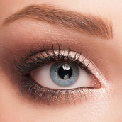 Perfilación de cejas. Marketing, Digital Marketing, Mobile Marketing, Content Marketing, Growth Marketing, and SEO project by Grace Zereceda - 08.08.2023