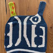 Mein Abschlussprojekt für den Kurs: Strickdesign mit Intarsien: von der Inspiration zum Muster. Tricô, e Design têxtil projeto de Katharina Gloor - 15.08.2023