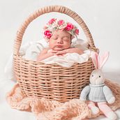 Mi proyecto del curso: Introducción a la fotografía newborn. Photograph, Portrait Photograph, Studio Photograph, Lifest, le Photograph & Interior Photograph project by Milagros de la Cruz - 08.15.2023