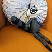 Scraps the Raccoon. Character Design, Arts, Crafts, To, Design, Sewing, Patternmaking, and Dressmaking project by Andrea Baka - 08.15.2023