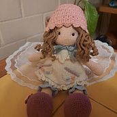 Mi proyecto del curso: Elaboración de muñecas amigurumi románticas. Arts, Crafts, To, Design, Fiber Arts, Crochet, and Textile Design project by Cheryl Ugarte Vera - 08.15.2023