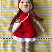Meu projeto do curso: Amigurumi: design de roupa, cabelo e acessórios. Un proyecto de Artesanía, Diseño de juguetes, Tejido, Crochet, Amigurumi y Diseño textil de Rita Cordeiro - 16.08.2023