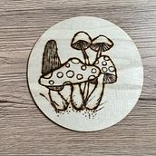 My project for course: Pyrography 101: Woodburning Illustration Techniques. Un proyecto de Ilustración tradicional, Artesanía y DIY de shachi_118 - 23.08.2023