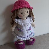 Mi proyecto del curso: Elaboración de muñecas amigurumi románticas. Arts, Crafts, To, Design, Fiber Arts, Crochet, Amigurumi, and Textile Design project by myresvel - 08.23.2023