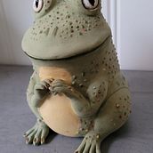 My project for course: Ceramic Character Design: Explore Color and Texture. Character Design, Arts, Crafts, Fine Arts, Sculpture, and Ceramics project by Helena Laurin - 08.28.2023