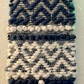 Navy Heart Tapestry. Weaving, and Fiber Arts project by Emily Wander - 08.31.2023