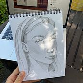 My project for course: Graphite Line Drawing for Portrait Sketchbooking. Artes plásticas, Esboçado, Desenho, Desenho de retrato, e Sketchbook projeto de n_pub - 04.09.2023