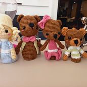 Mi proyecto del curso: Amigurumis: tejido de marionetas de dedo a crochet. Un proyecto de Crochet, Amigurumi y Diseño textil de Paulina Arellano - 06.09.2023