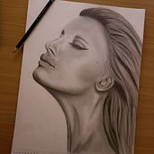 Female Portrait Sketch. Pencil Drawing, Portrait Drawing, Realistic Drawing, Drawing, and Sketching project by Tiffanee Cook - 03.26.2023